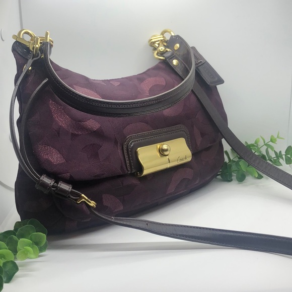 Coach Handbags - Coach Kristin Chainlink Purple & Gold Bag